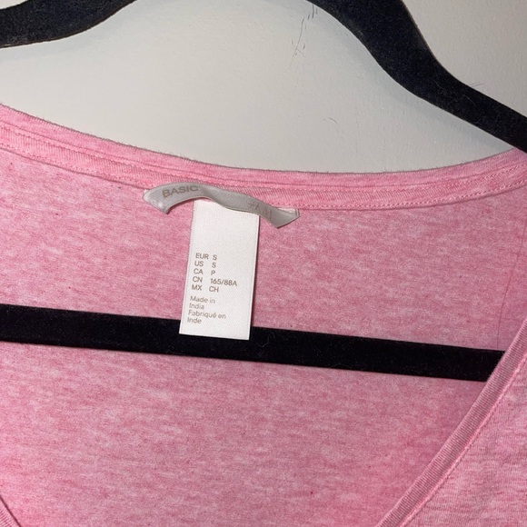 FIVE H&M Basic Tees - Picture 3 of 16